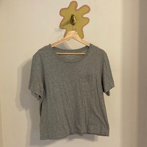 Everlane heather gray t-shirt